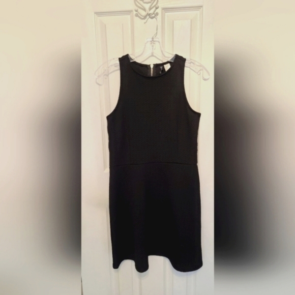 H&M Divided Black Dress - size 8 - Picture 1 of 6